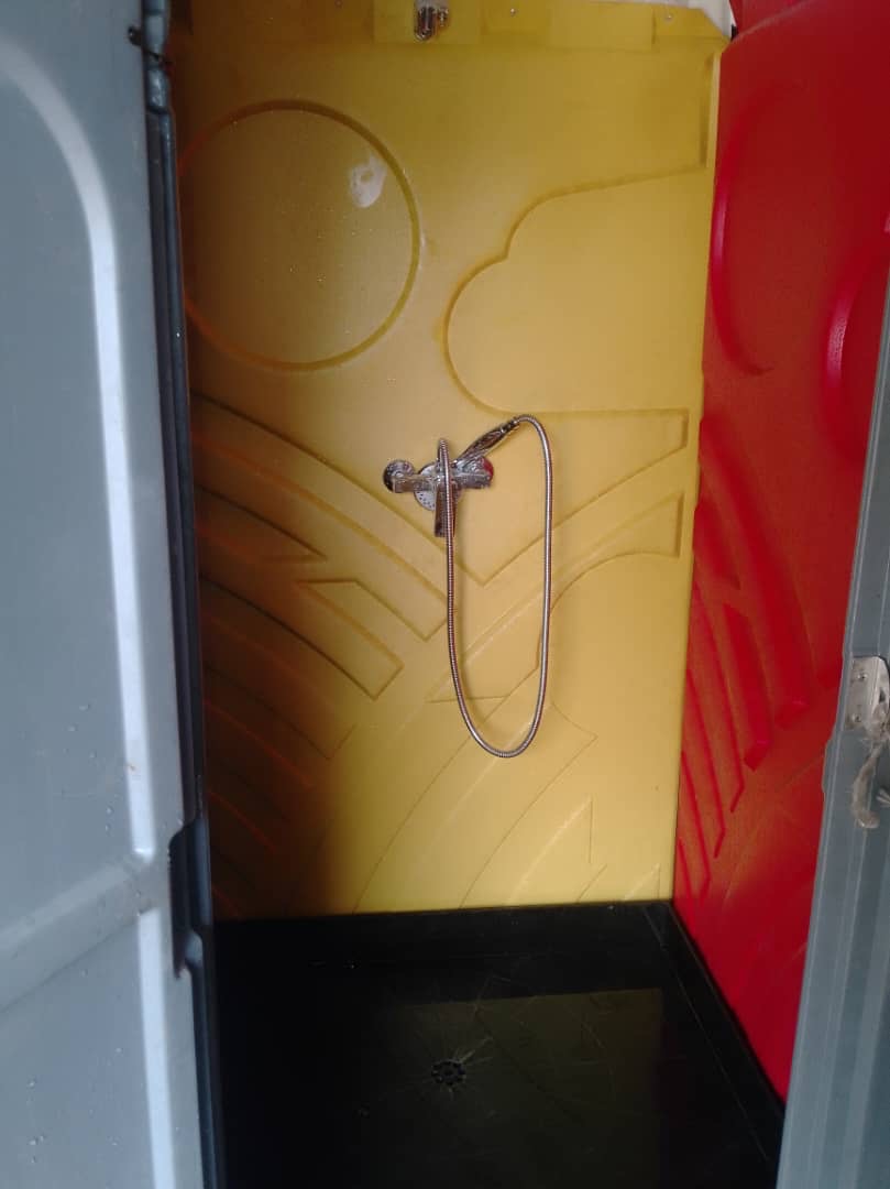 Cabines douches mobiles